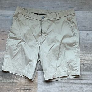 Men’s Lululemon shorts